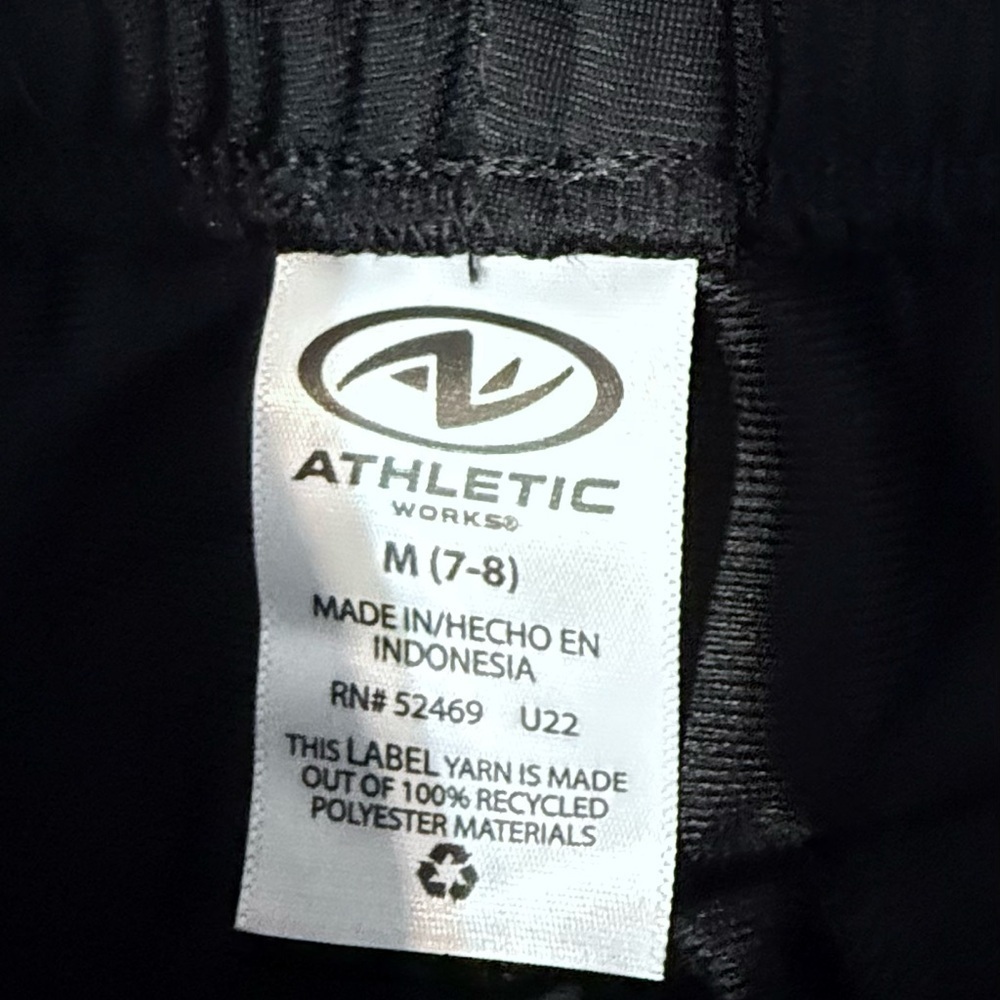 NWOT Athletic Works Black and White Kids Matching Set size 7/8 - Picture 3 of 10